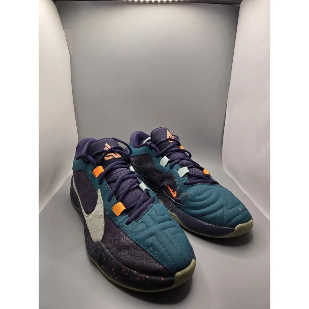 Nike Zoom Freak 5 Nigerian Nightmare Basketball Sneakers Mens Size 10.5